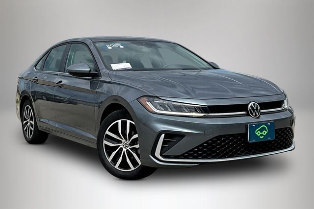 Gray 2025 Volkswagen Jetta SE FWD Sedan Front-Wheel Drive 8-Speed Automatic