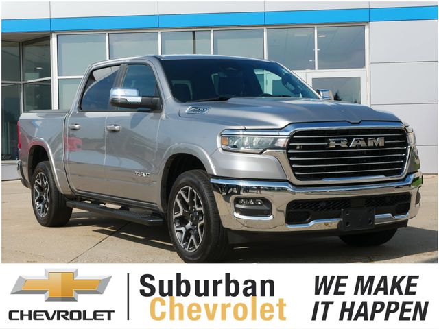 2025 RAM 1500 Laramie Crew Cab 4WD