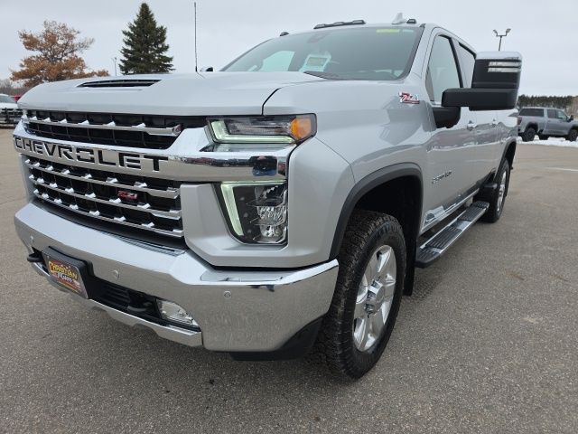 Silver Ice Metallic 2021 Chevrolet Silverado 2500HD LTZ Crew Cab 4WD Pickup Truck Four-Wheel Drive 6-Speed Automatic