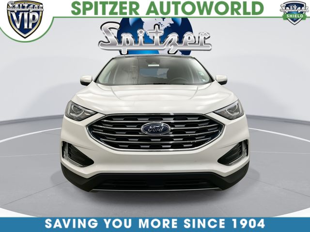 Used 2020 White Ford SEL image 4