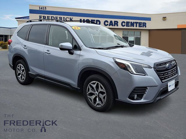 2022 Subaru Forester Premium Crossover AWD