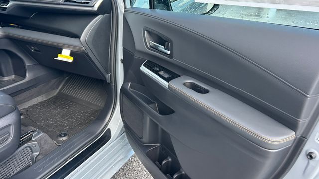 New 2026 Toyota Sienna Van