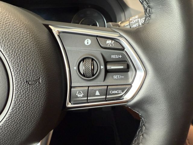 2026 Acura RDX Technology Package - Platinum White exterior view 20