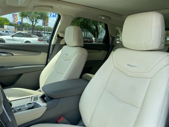 Used Car 2021 Cadillac Xt5  Premium Luxury For Sale Under $35,000 In San Antonio, Texas