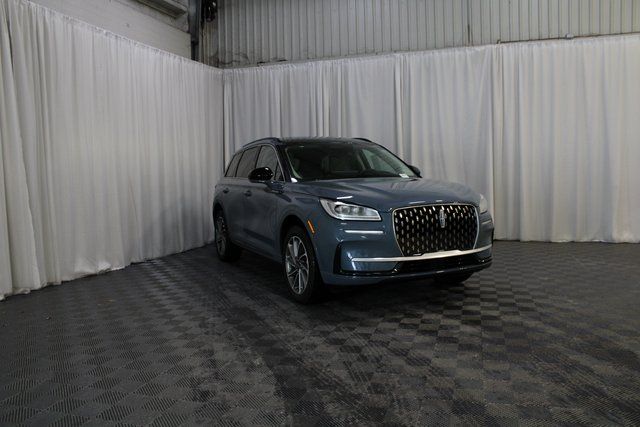 New 2026 Blue Lincoln Grand Touring image 30