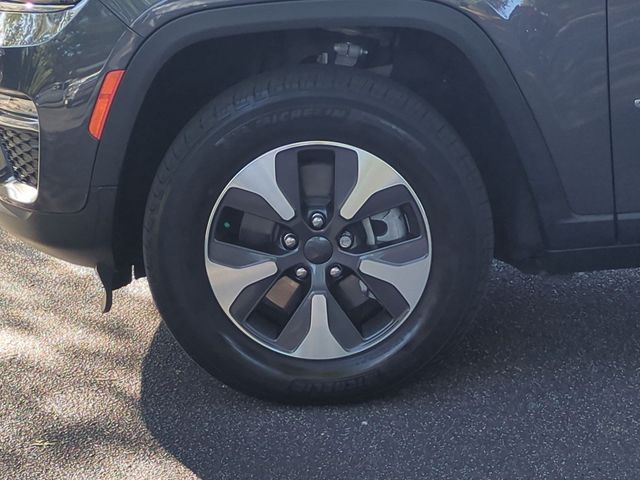 Used 2022 Gray Jeep 4xe image 10