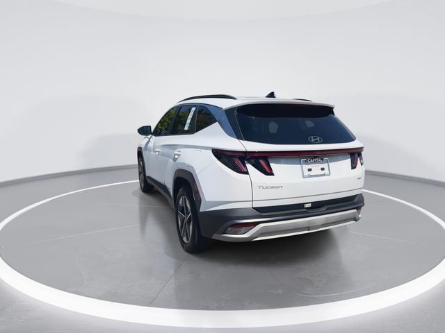 Used 2025 White Hyundai SEL Convenience image 7