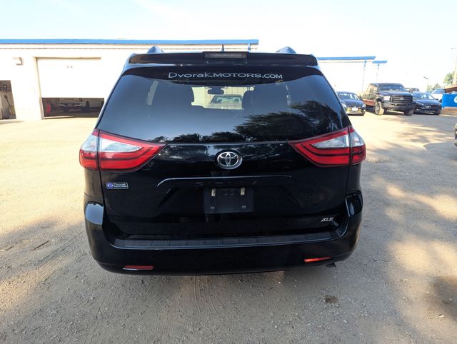 2018 Midnight Black Metallic Toyota Sienna XLE FWD Van