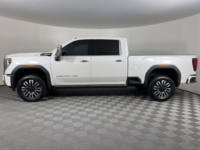 2024 White Frost Tricoat GMC Sierra 2500HD Denali Ultimate 4X4 Truck