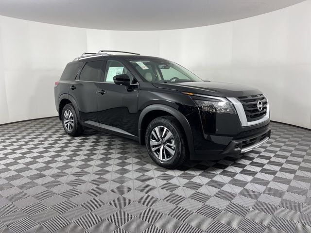 2025 Super Black Nissan Pathfinder SL 4X4 SUV