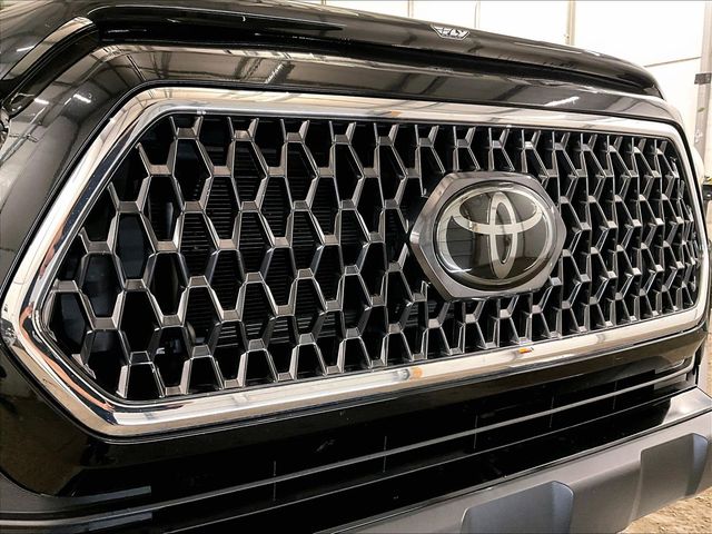 2019 Toyota Tacoma SR5 Black at Honda North