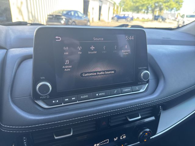 Used 2023 Gray Nissan SV image 19