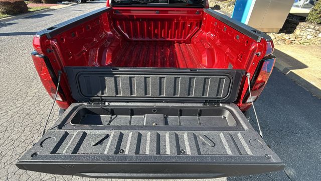 new 2026 Chevrolet Colorado car, priced at $45,680