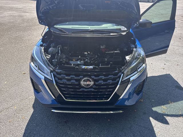 Used 2024 Blue Nissan SV image 29