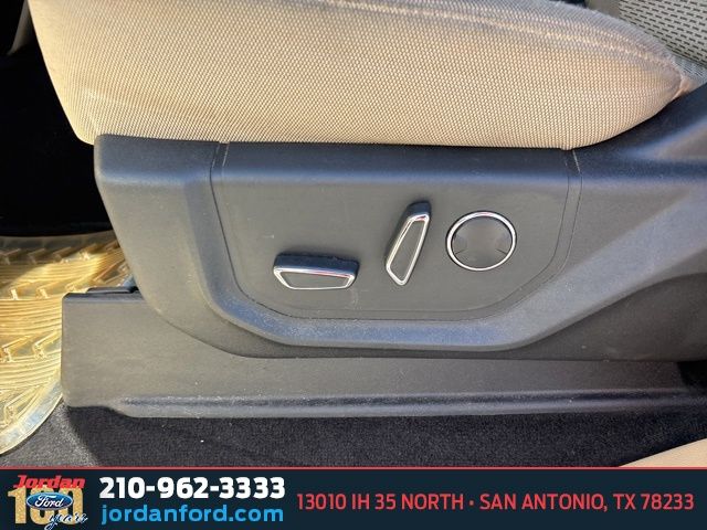 Used Car 2017 Ford F-150  Xlt For Sale Under $25,000 In San Antonio, Texas