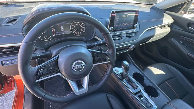 2021 Nissan Altima 2.5 SR 42