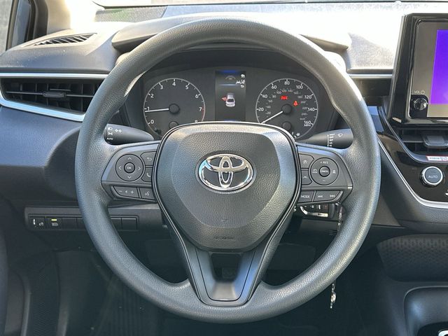 2025 Toyota Corolla LE 8