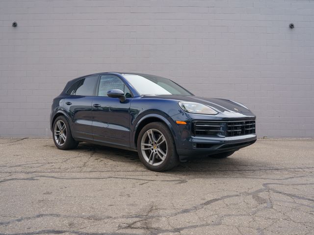 Certified Used 2024 Blue Porsche  image 9