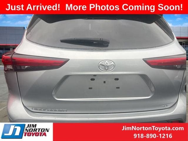 2023 Toyota Highlander XLE 6