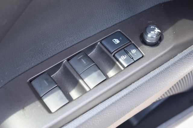 2022 Toyota Camry TRD - Photo 10