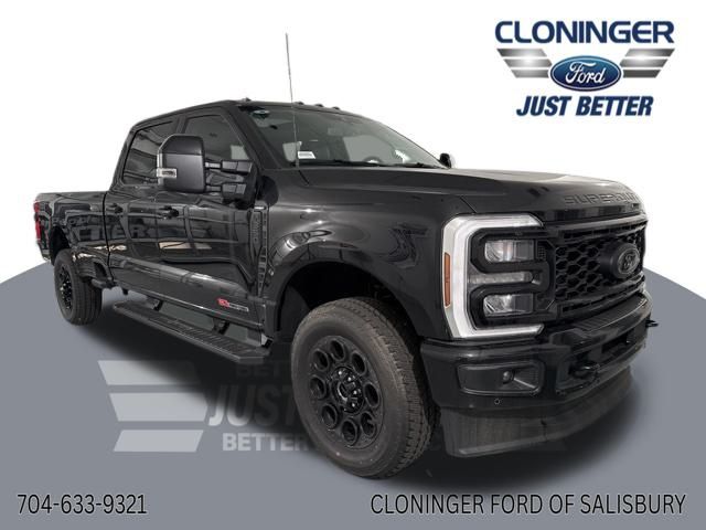 2025 Ford F-350 Super Duty Lariat Crew Cab 4WD