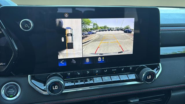 Used 2024 Gray Chevrolet Z71 image 25