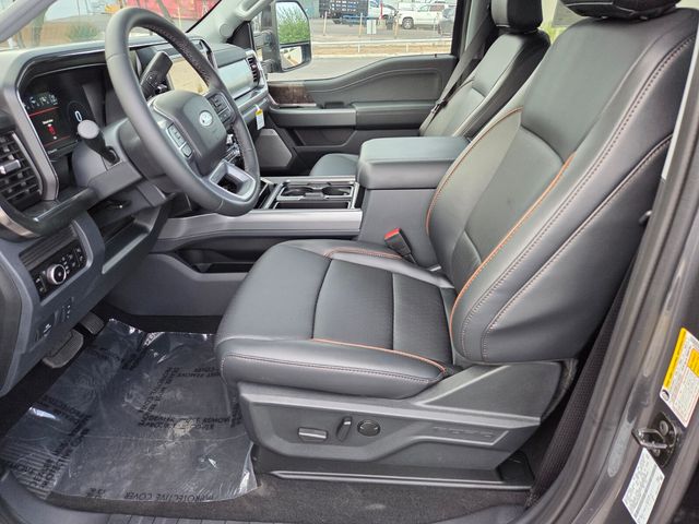 2026 Ford F-350 Super Duty Lariat - Photo 6