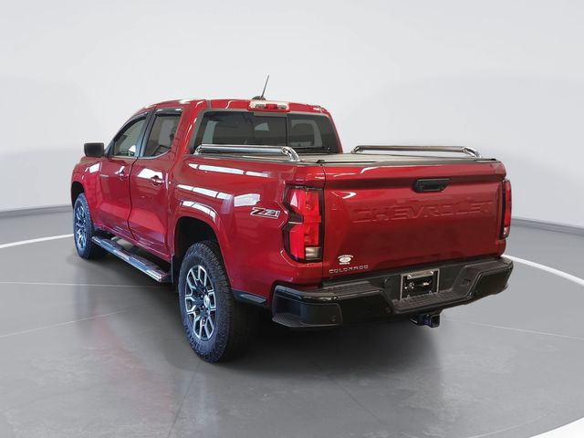 Used 2023 Red Chevrolet Z71 image 5