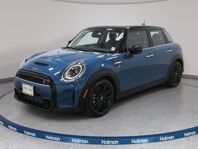 2023 MINI Cooper S 4-Door Hatchback FWD