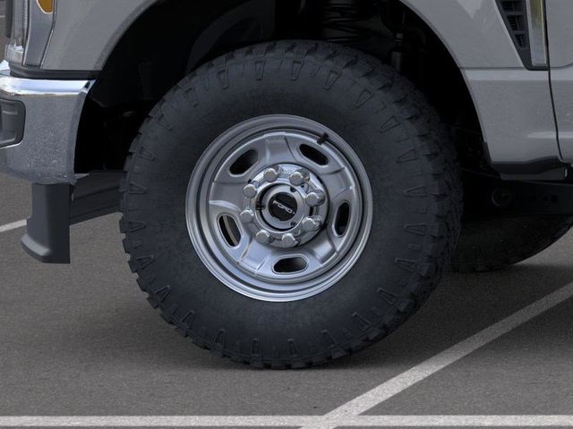 New 2026 White Ford XL image 19