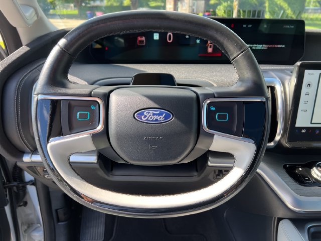 Used 2025 Ford Expedition Max SUV