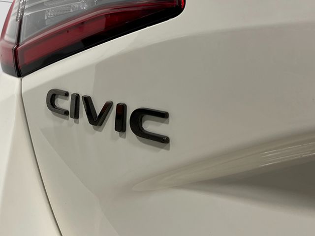 2025 Honda Civic Type R Base 9