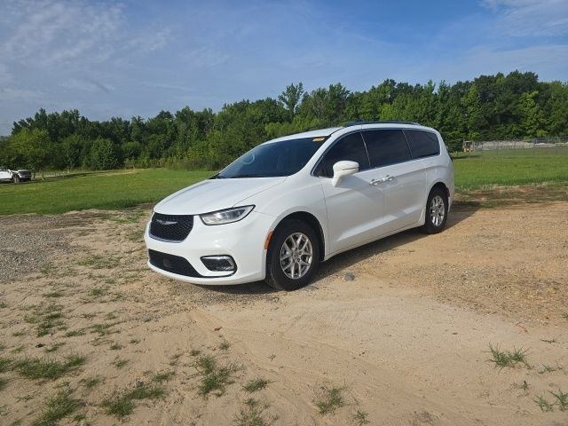Used 2021 White Chrysler Touring L image 2