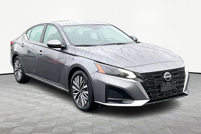 2023 Nissan Altima SV