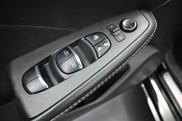 Used 2023 Nissan Maxima Sedan