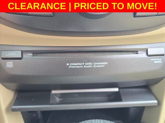 Used 2011 White Honda EX-L image 22