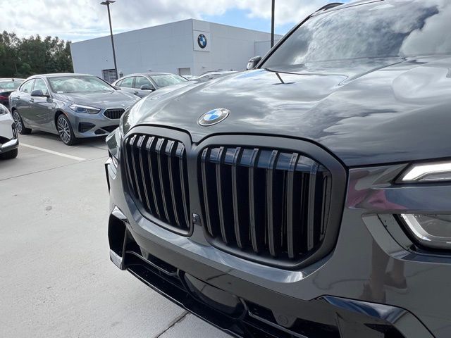 Used 2024 BMW X7 40i with VIN 5UX23EM04R9W11986 for sale in Diberville, MS