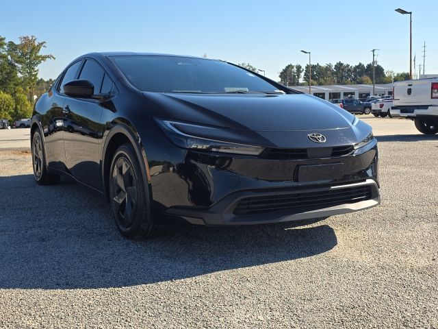 2024 Toyota Prius Limited:B01905