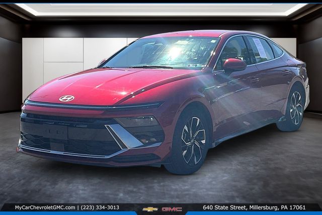 Ultimate red 2025 Hyundai Sonata Sedan Front-Wheel Drive 8-Speed Automatic
