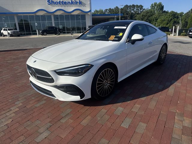 2025 Mercedes-Benz CLE CLE 450 4Matic's photo