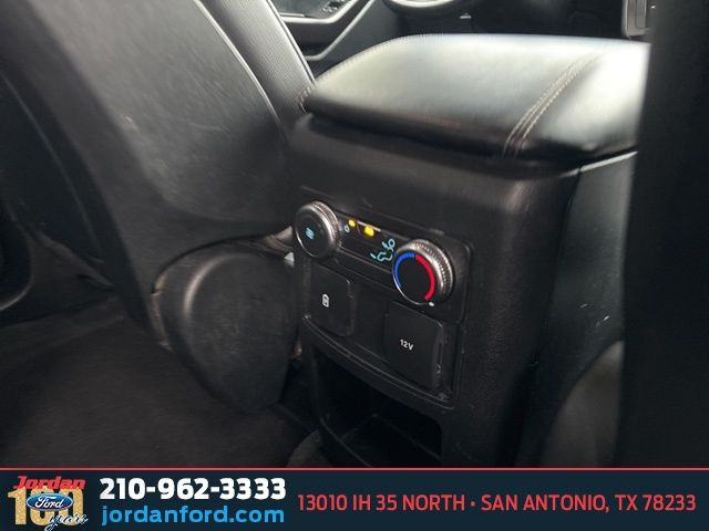 Used Car 2020 Ford Explorer  Xlt For Sale Under $25,000 In San Antonio, Texas