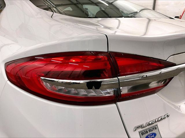 2018 Ford Fusion SE White at Klick Lewis Buick Chevrolet