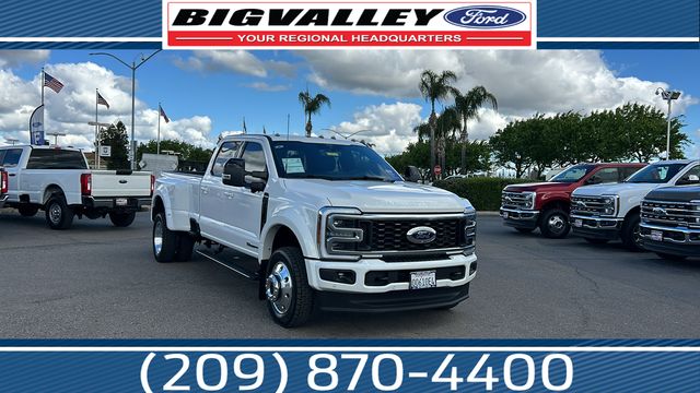 2025 Ford F-450 Super Duty Platinum Crew Cab LB DRW 4WD