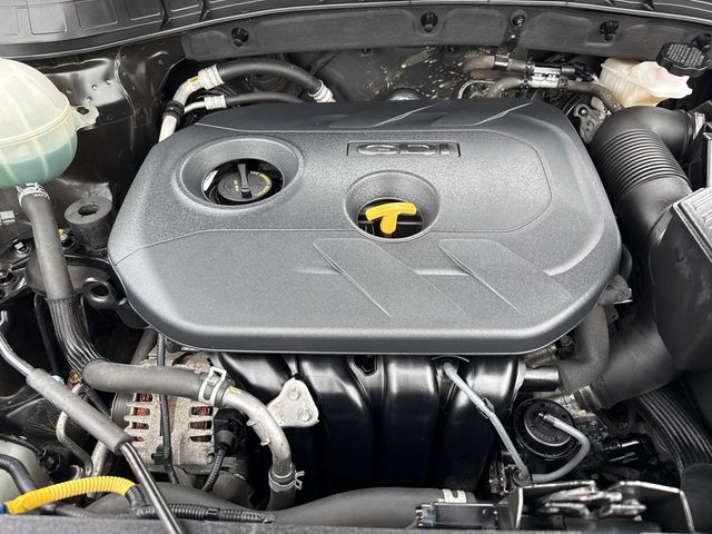 2017 Hyundai Tucson SE - Photo 12