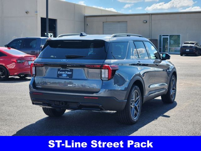 2025 Ford Explorer ST-Line 8