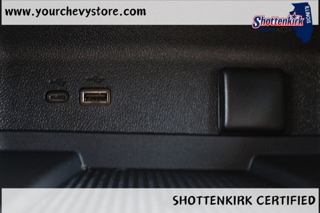 Used 2026 Chevrolet Traverse SUV