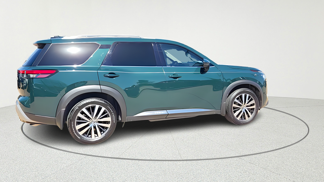 2022 Nissan Pathfinder