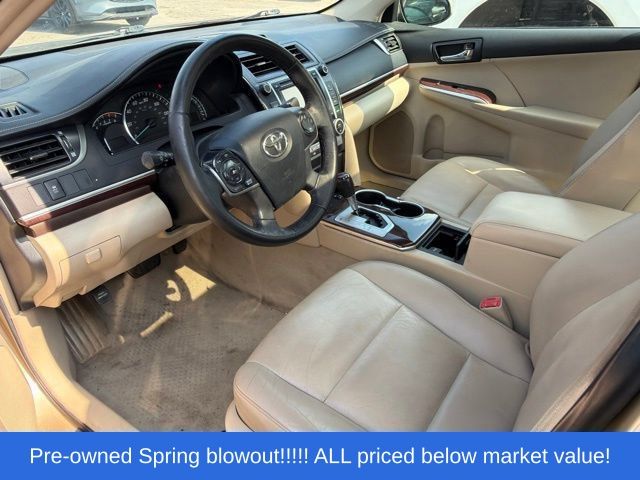 Used 2012 Beige Toyota XLE image 13