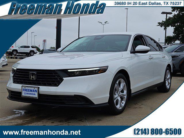 2025 Honda Accord LX FWD