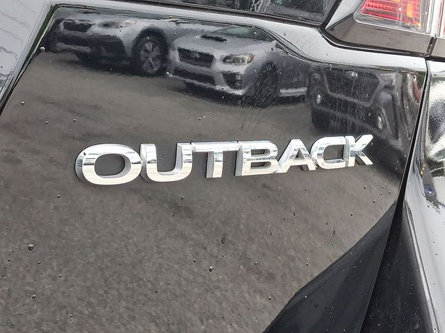2022 Subaru Outback Premium Black at South Hills Kia